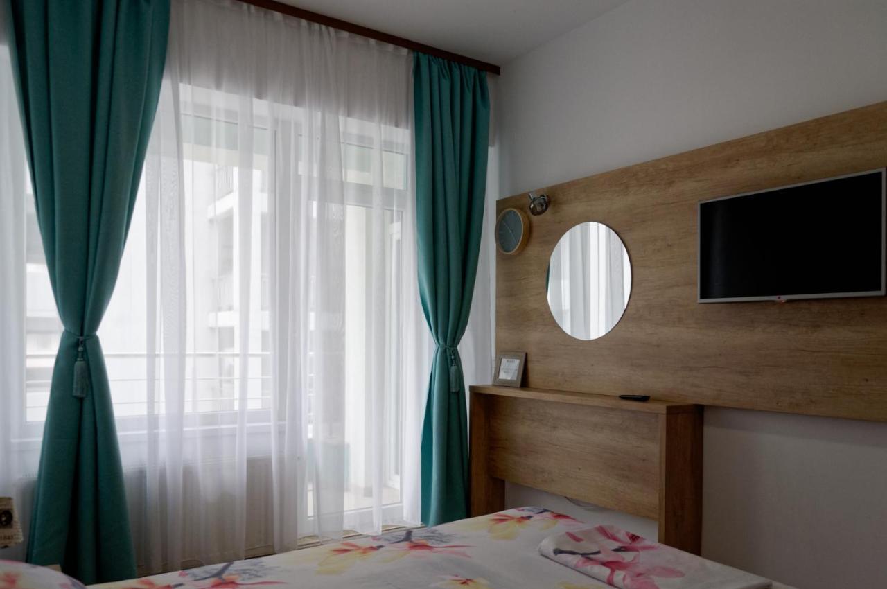 Apartament Ema Summerland Apartment Mamaia Ngoại thất bức ảnh